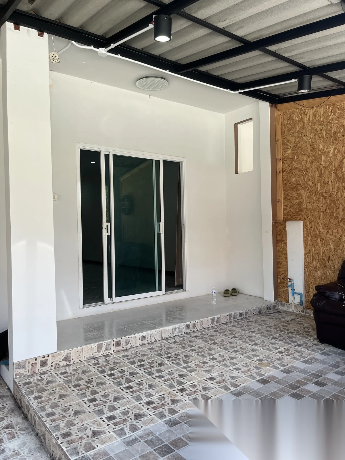 4 Bedroom Townhouse for rent at iLeaf Town 1 complex · Si Sunthon · Garden View — photo 8