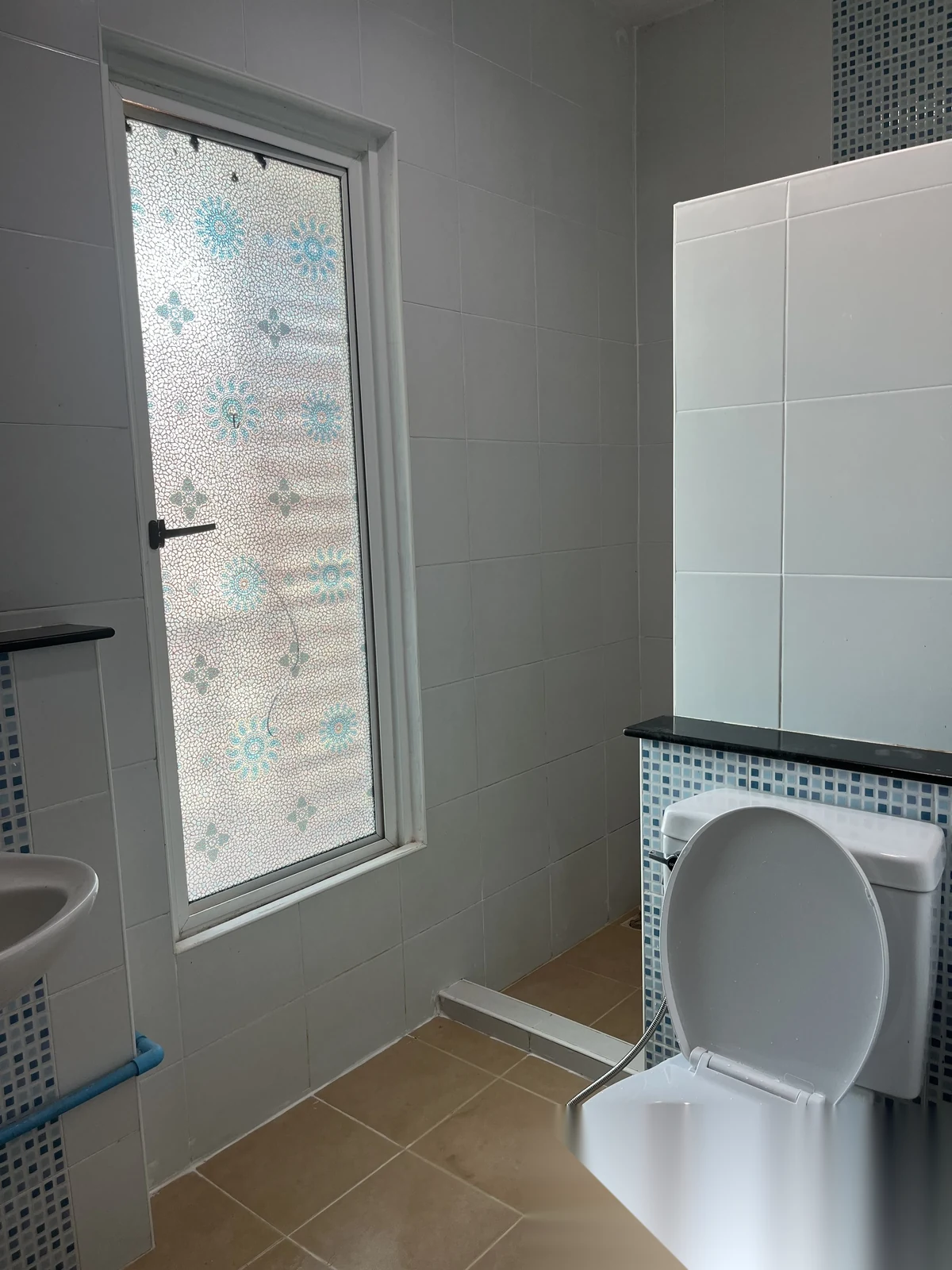 4 Bedroom Townhouse for rent at iLeaf Town 1 complex · Si Sunthon · Garden View — photo 10