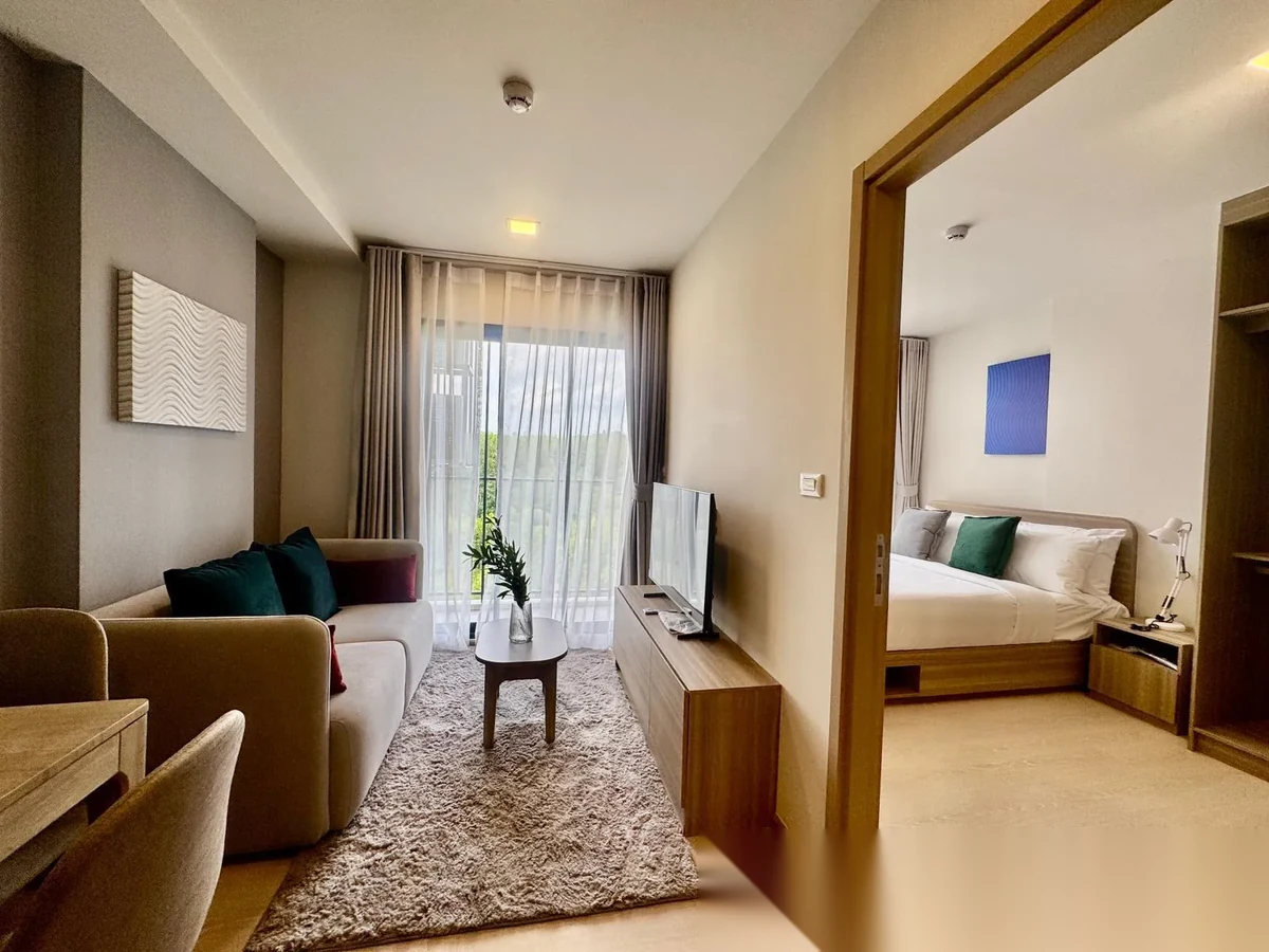 1 Bedroom Apartment for rent at The Base Rise complex · Wichit · Garden View — photo 3
