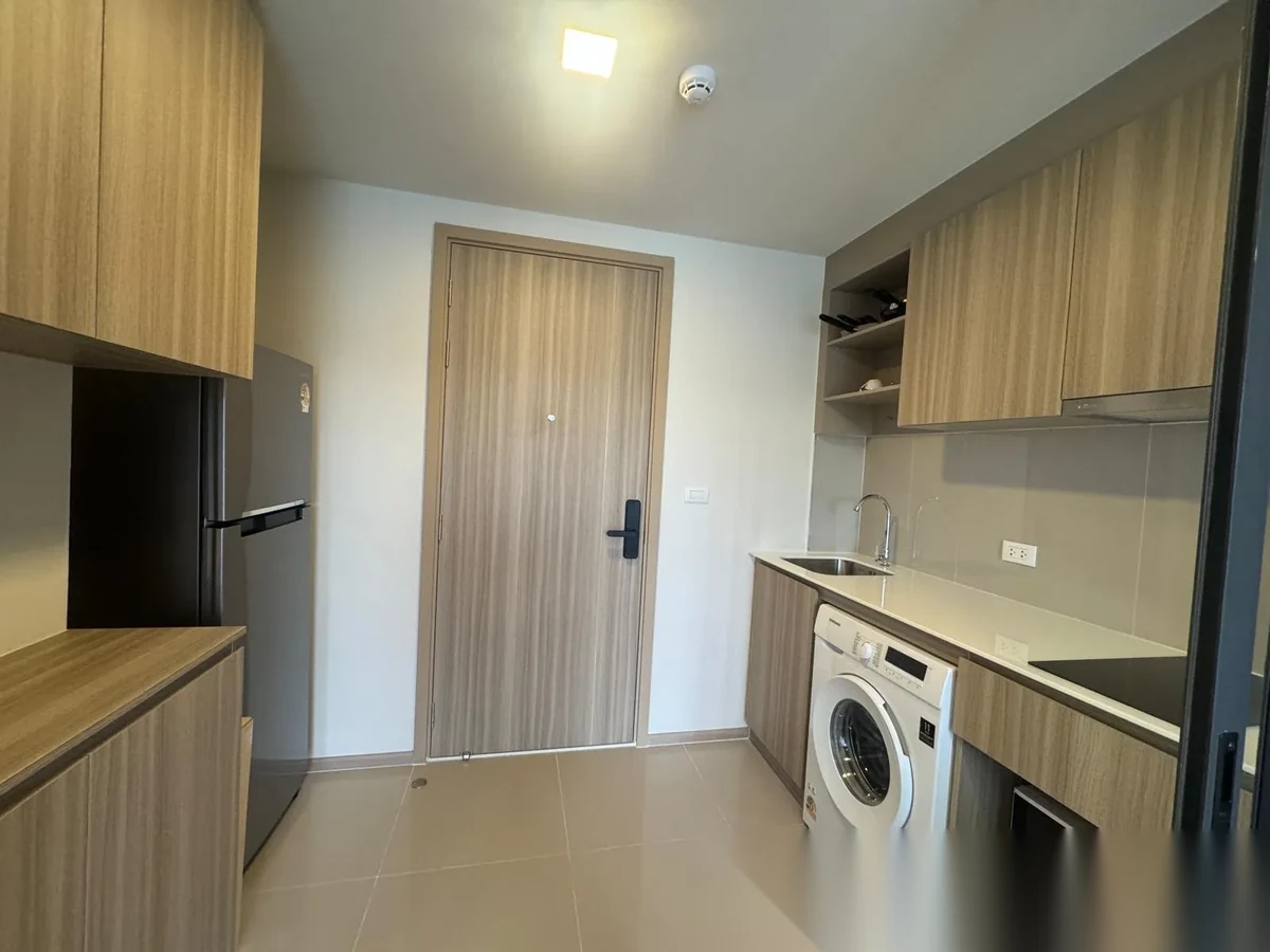 1 Bedroom Apartment for rent at The Base Rise complex · Wichit · Garden View — photo 8