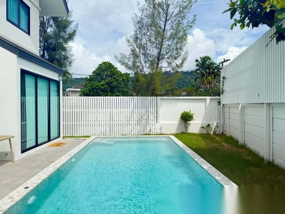 Вилла 3BR в комплексе Nimman Phuket · Пхукет-таун · Вид на бассейн — фото 8