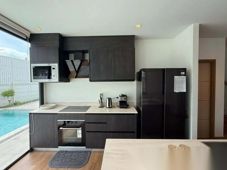 Вилла 3BR в комплексе Nimman Phuket · Пхукет-таун · Вид на бассейн — фото 10