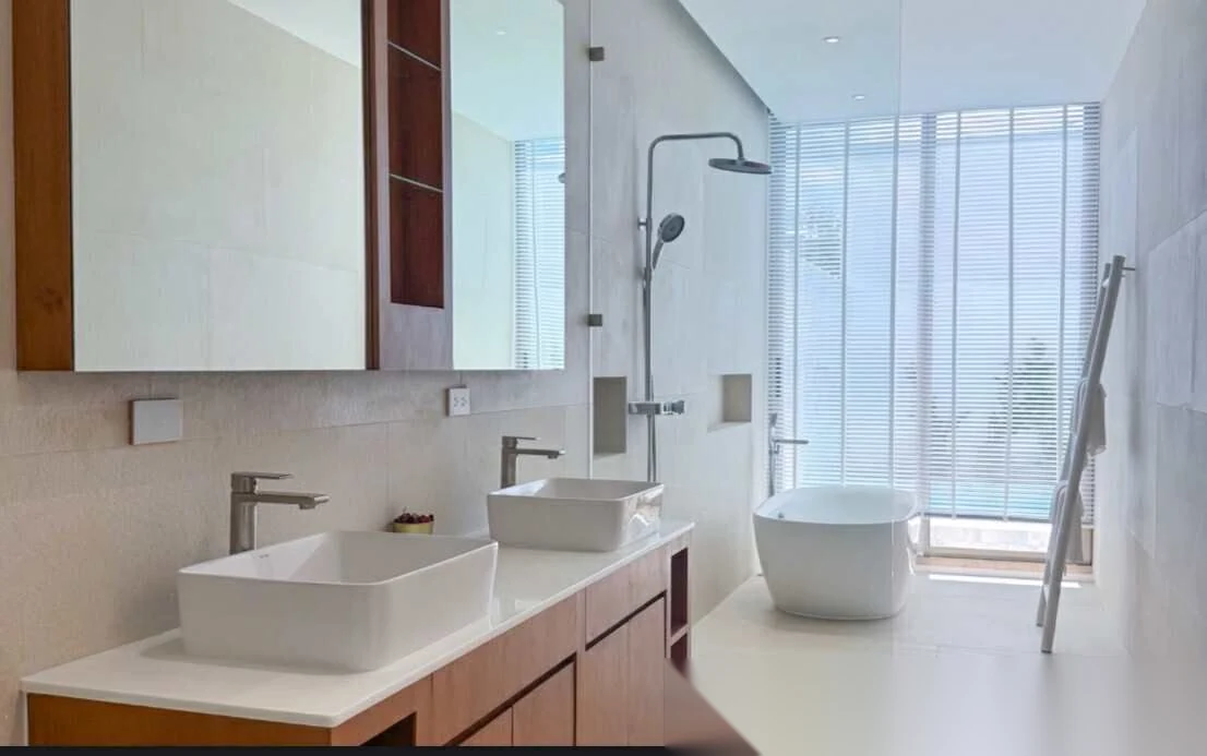 5 Bedroom Villa for rent at The Trinity complex · Si Sunthon · Pool View — photo 8