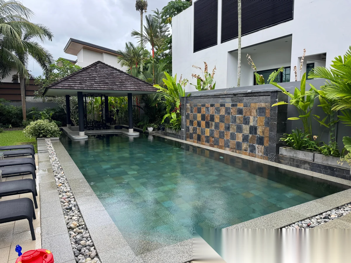 5 Bedroom Villa for rent at Diamond Villas Phase 1 complex · Si Sunthon · Sea View — photo 2
