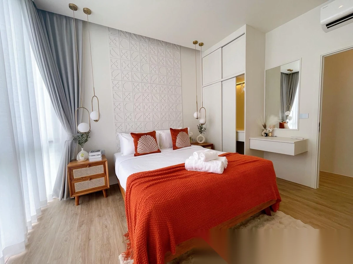 4 Bedroom Villa for rent at Alisa Pool Villa complex · Si Sunthon · Pool View — photo 11
