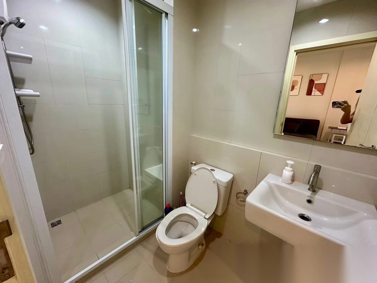 1 Bedroom Apartment for rent at The Base Uptown complex · Phuket Town — photo 10