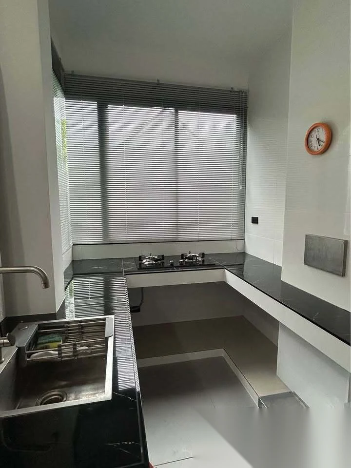 Вилла 3BR в комплексе Kankrao Pool View · Си Сунтон · Вид на бассейн — фото 8