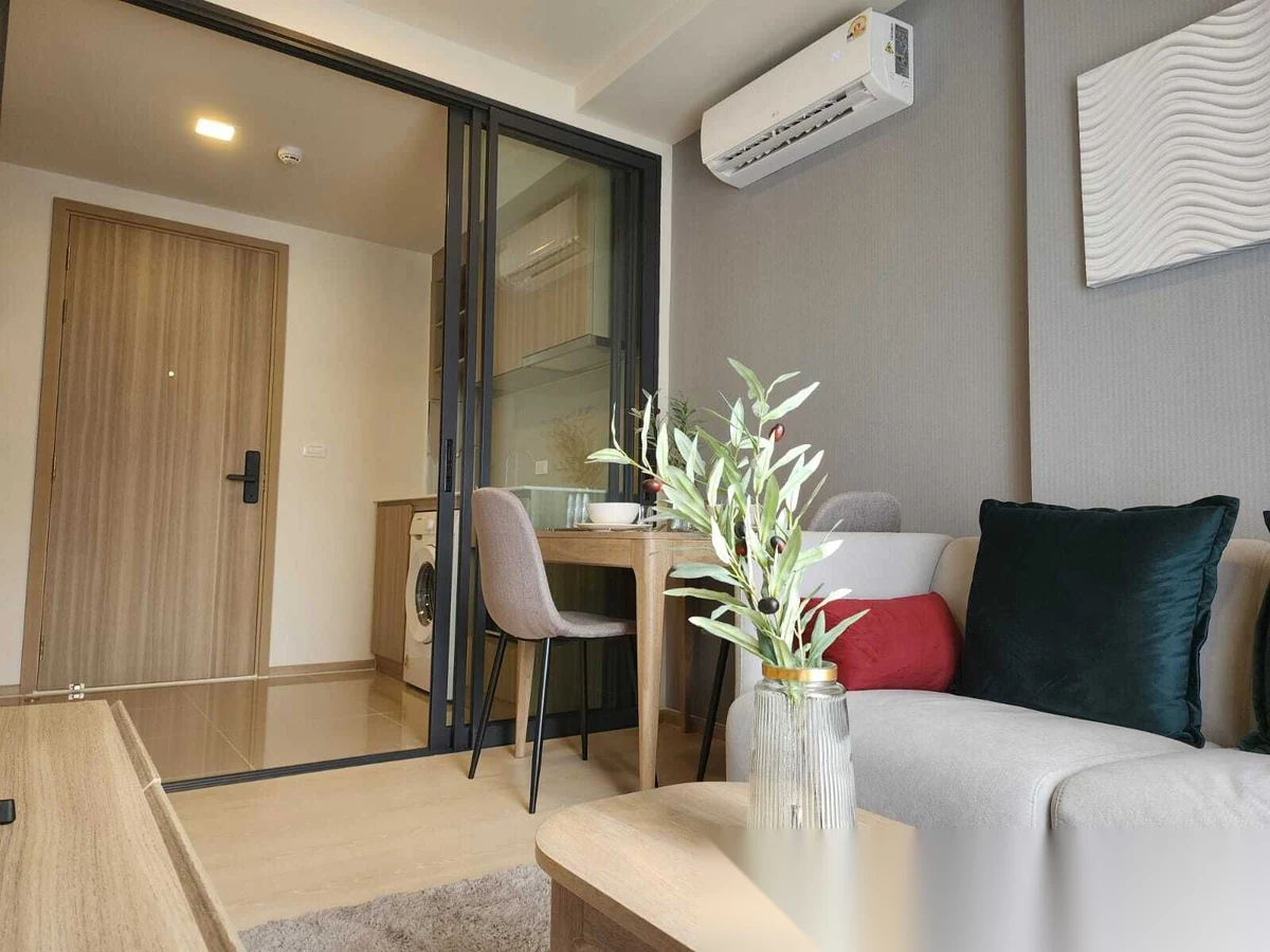 1 Bedroom Apartment for rent at The Base Rise complex · Wichit — photo 4