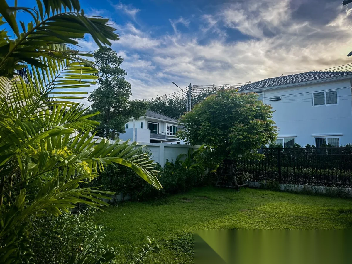 4 Bedroom House for rent at Supalai Palm Spring Banpon Phuket complex · Si Sunthon · Garden View — photo 9