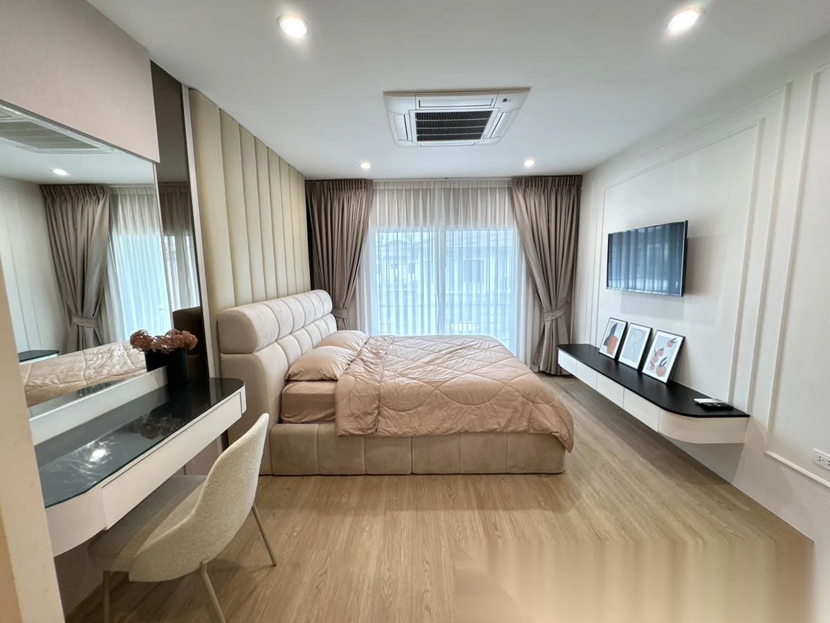 3 Bedroom House for rent at The Plant Thepkrasatti-Thalang complex · Thep Krasattri · Pool View — photo 11