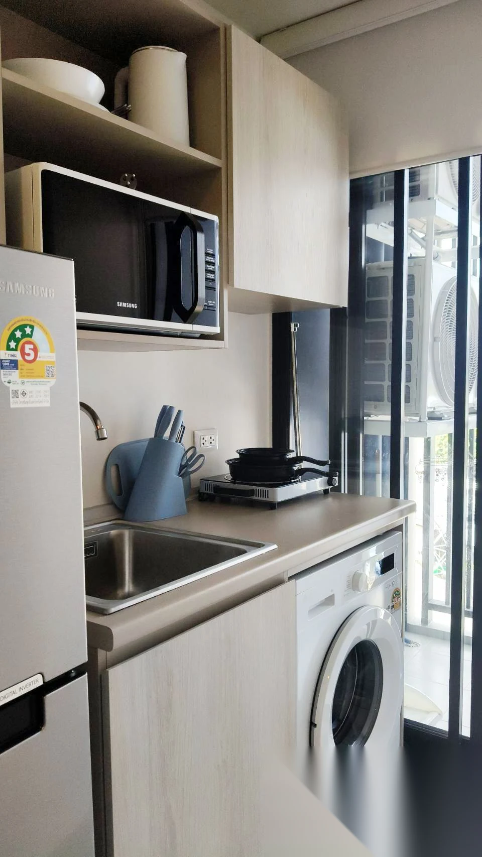 Апартаменты 1BR в ЖК Dcondo Reef Phuket · Кату · Выход к бассейну — фото 6