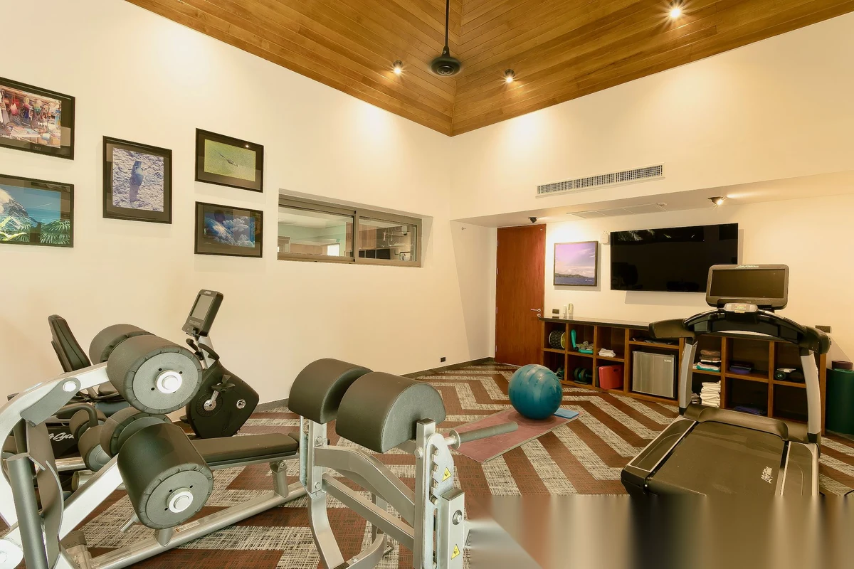 4 Bedroom Villa for sale · Pool View — photo 6