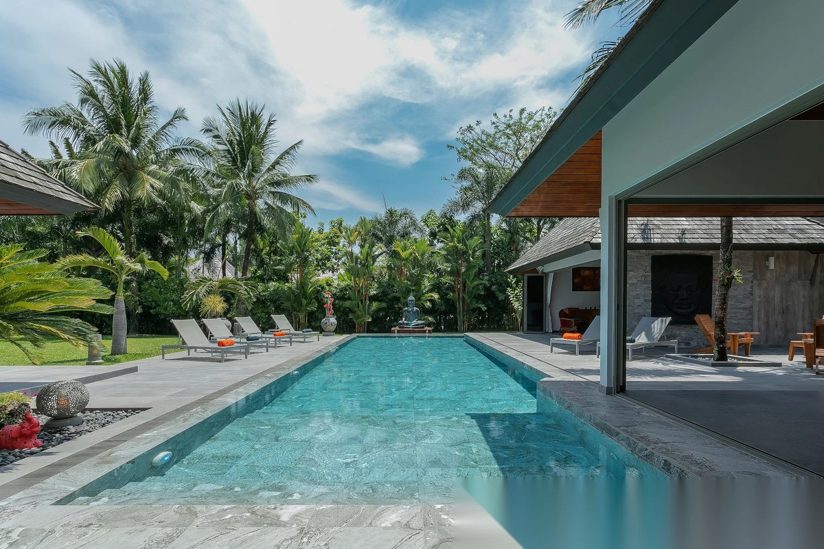 4 Bedroom Villa for sale · Pool View — photo 11