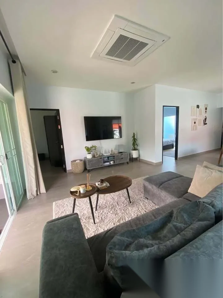 Дом 2BR в комплексе The Happy Place · Теп Красаттри · Выход к бассейну — фото 2
