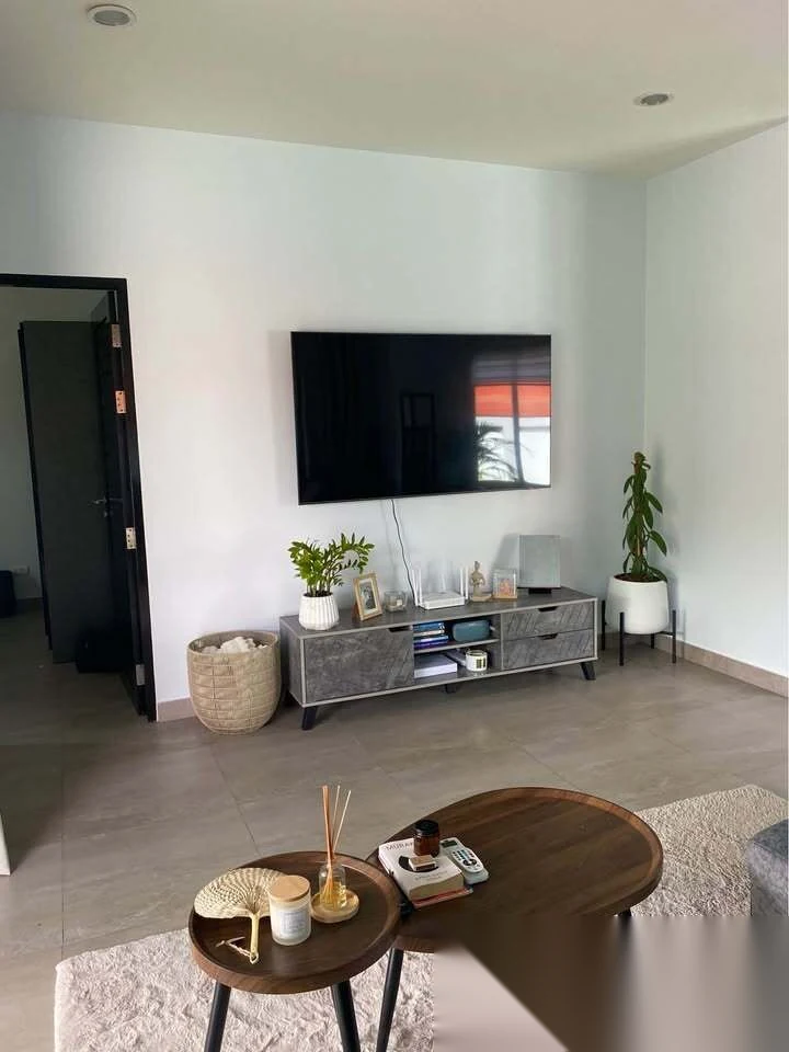 Дом 2BR в комплексе The Happy Place · Теп Красаттри · Выход к бассейну — фото 6
