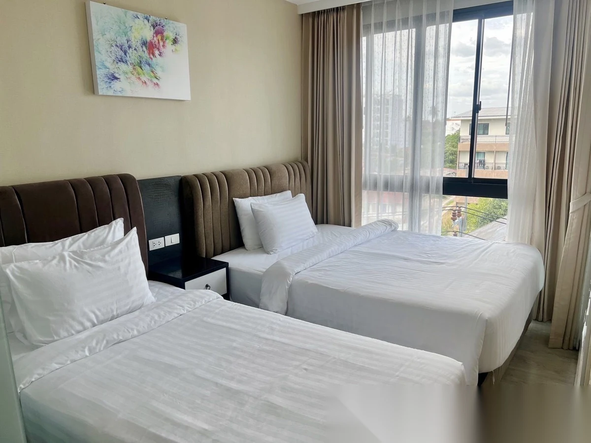 Studio Apartment for rent at Royal Lee The Terminal Phuket complex · Sakhu · Pool Access — photo 5