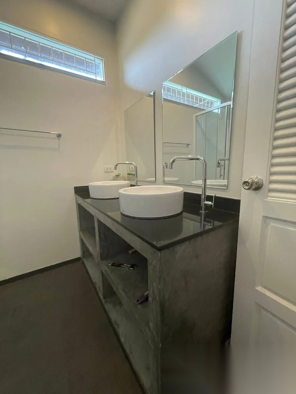 3 Bedroom House for rent at Ban Plernchan 2 complex · Pa Khlok · Garden View — photo 7