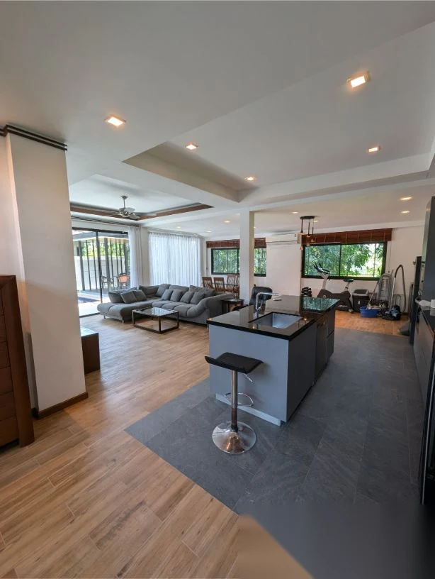 3 Bedroom Villa for sale · Pool View — photo 5