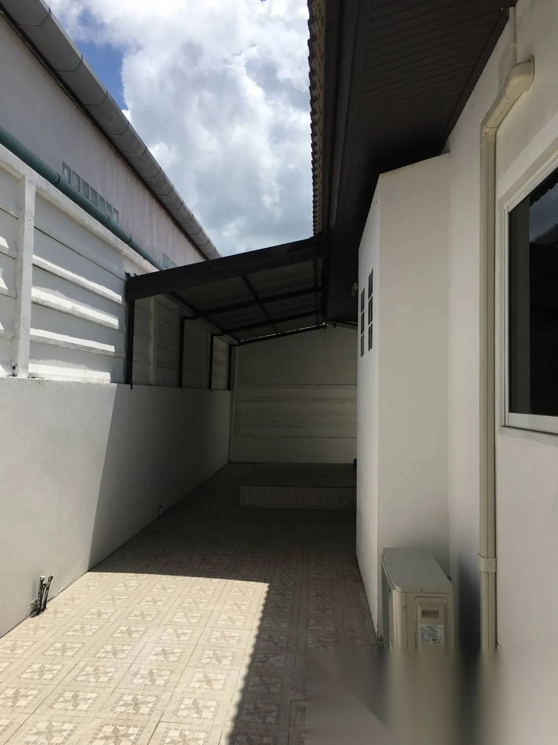 3 Bedroom House for rent at Baan Suan Yu Charoen 3 complex · Si Sunthon · Garden View — photo 6