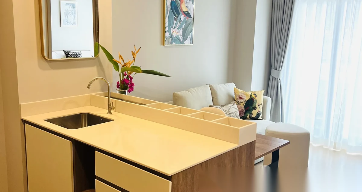 Апартаменты 1BR в ЖК Space Cherngtalay Condominium · Чернг Тале / Bang Tao · Вид на озеро