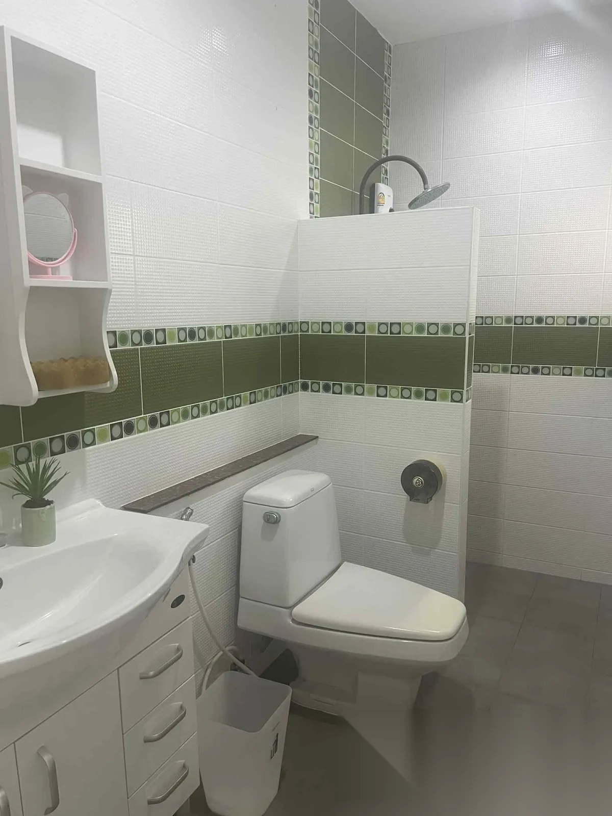 3 Bedroom House for rent at Sinsuk Thanee Village complex · Si Sunthon · Garden View — photo 4