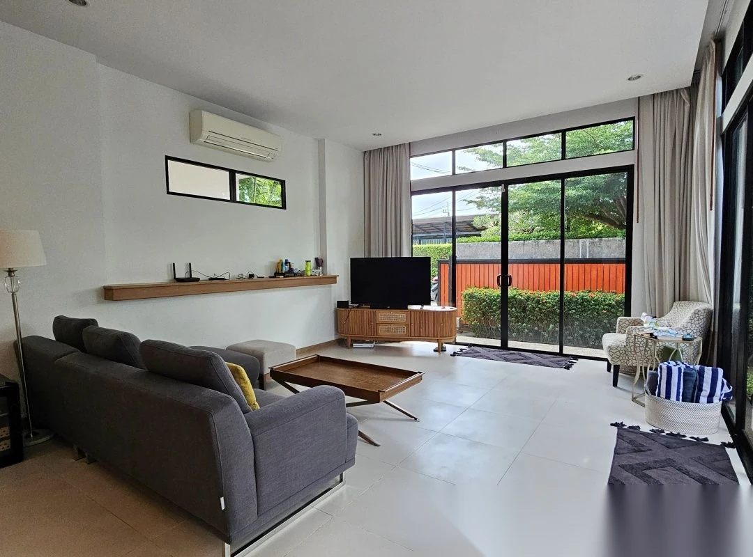 3 Bedroom Villa for sale at Tanode Estate complex · Choeng Thale · Pool View — photo 3