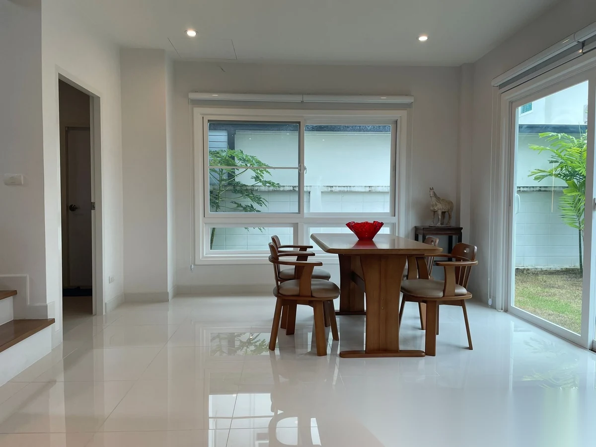 3 Bedroom House for rent at Supalai Palm Spring Banpon Phuket complex · Si Sunthon · Pool Access — photo 12