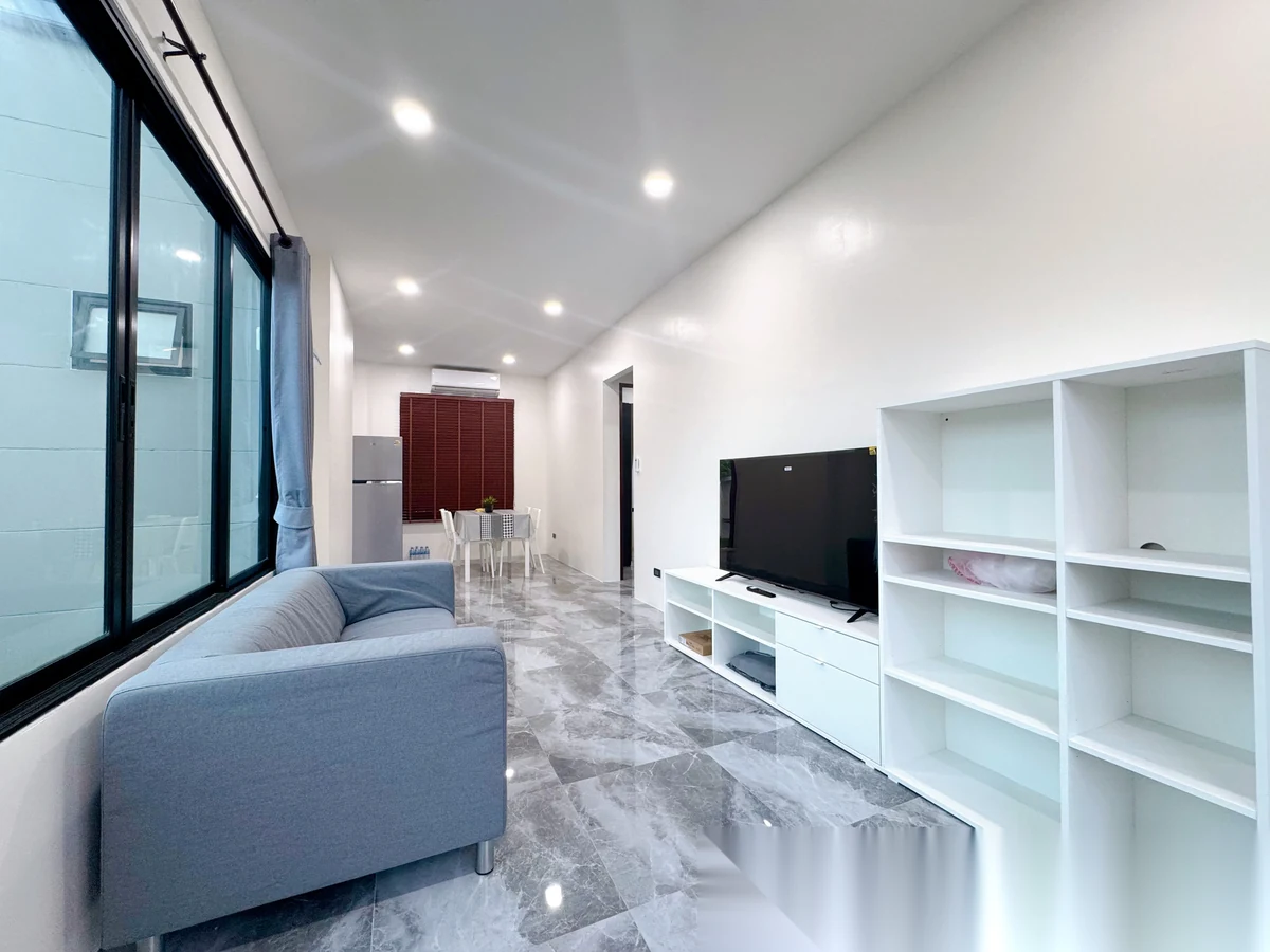 Вилла 2BR в комплексе SarunRada · Си Сунтон · Вид на бассейн