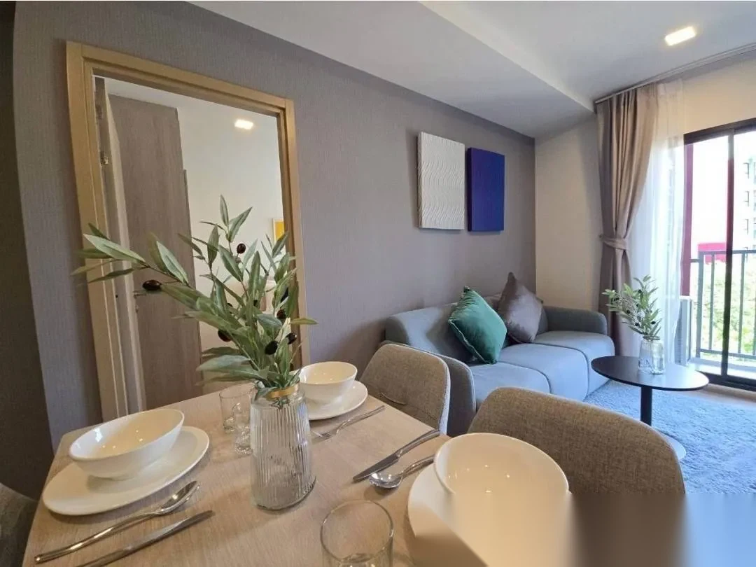 Апартаменты 2BR в ЖК THE BASE Bukit · Вичит · Вид на бассейн — фото 3