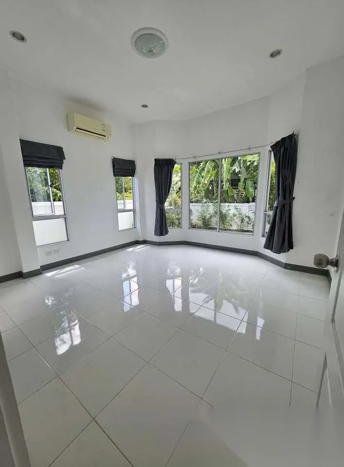 Дом 2BR в комплексе Prime Place Phuket-Victory Monument · Си Сунтон · Вид в сад — фото 4