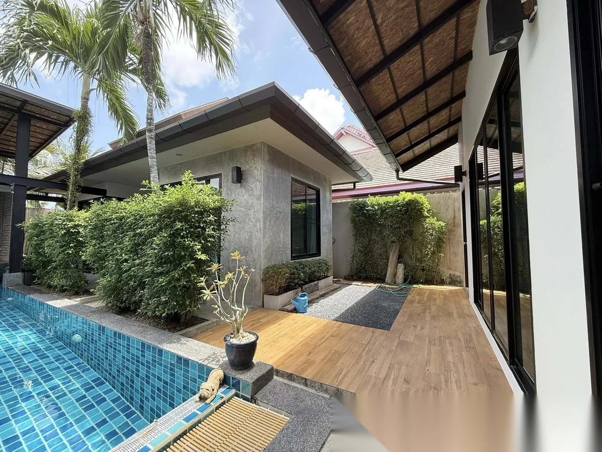 5 Bedroom Villa for rent at Phuket Baan Charoensuk complex · Si Sunthon · Pool View — photo 7