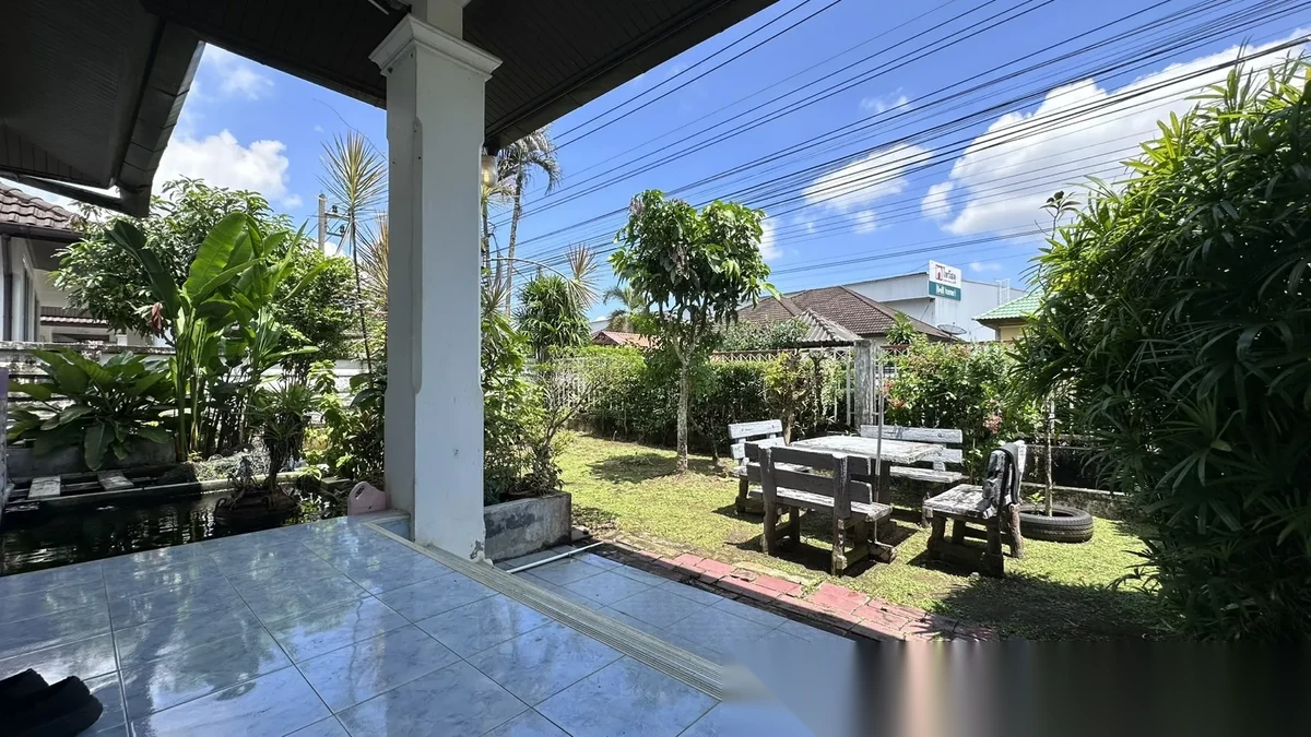 3 Bedroom House for rent at Baan Suan Yu Charoen 3 complex · Si Sunthon · Garden View — photo 7