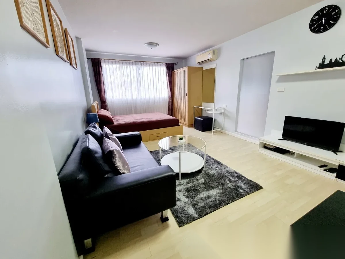 Studio Apartment for rent at D Condo Kathu complex · Kathu · Pool View — photo 7