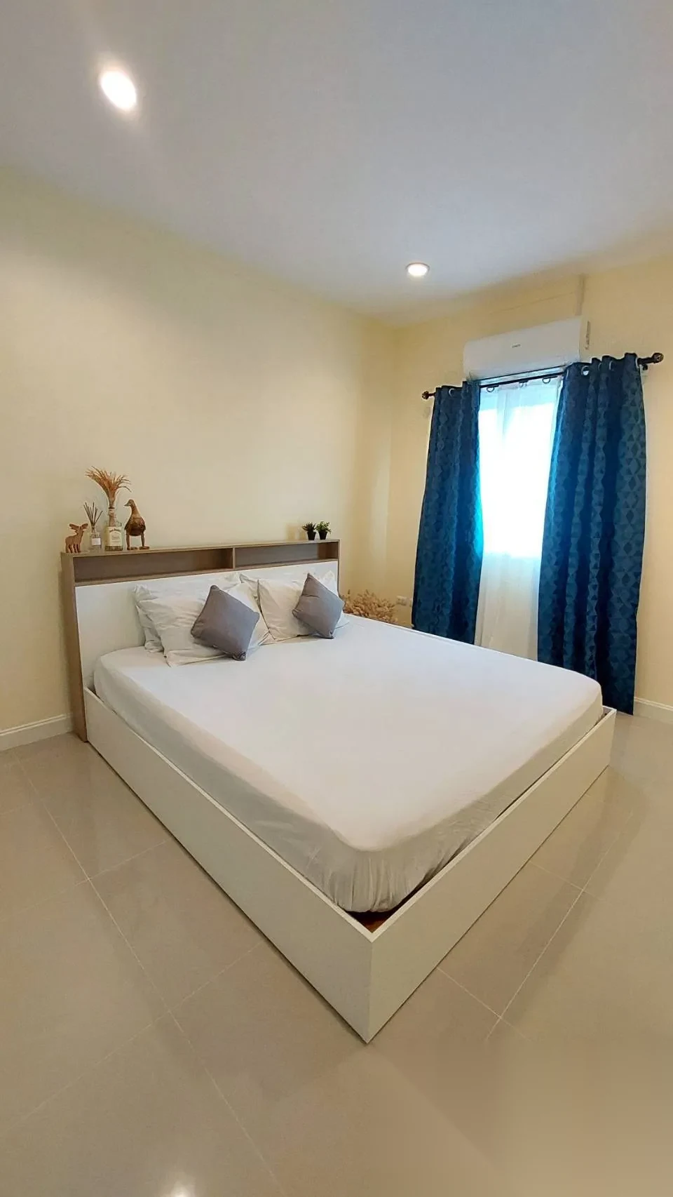4 Bedroom Townhouse for rent at I Leaf Town 2 Monument complex · Si Sunthon — photo 6