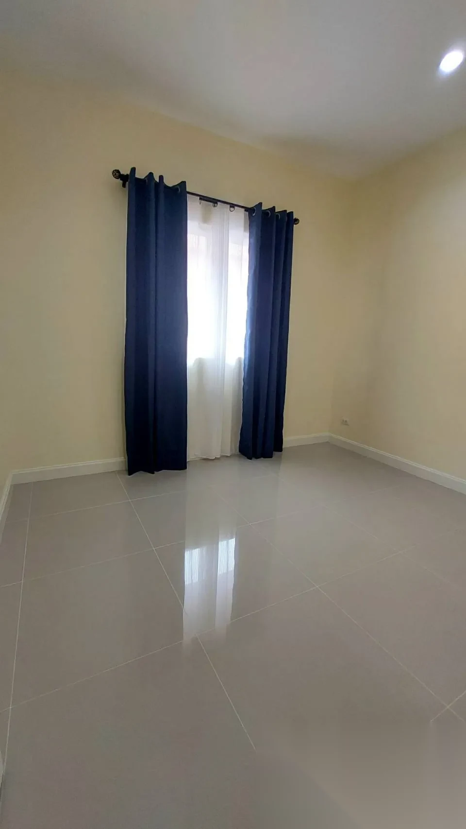 4 Bedroom Townhouse for rent at I Leaf Town 2 Monument complex · Si Sunthon — photo 10