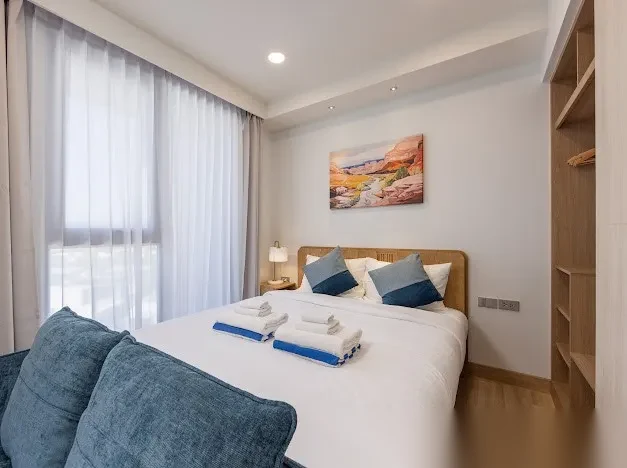 Апартаменты студия в ЖК Skypark Celeste Laguna · Чернг Тале / Bang Tao · Выход к бассейну — фото 12