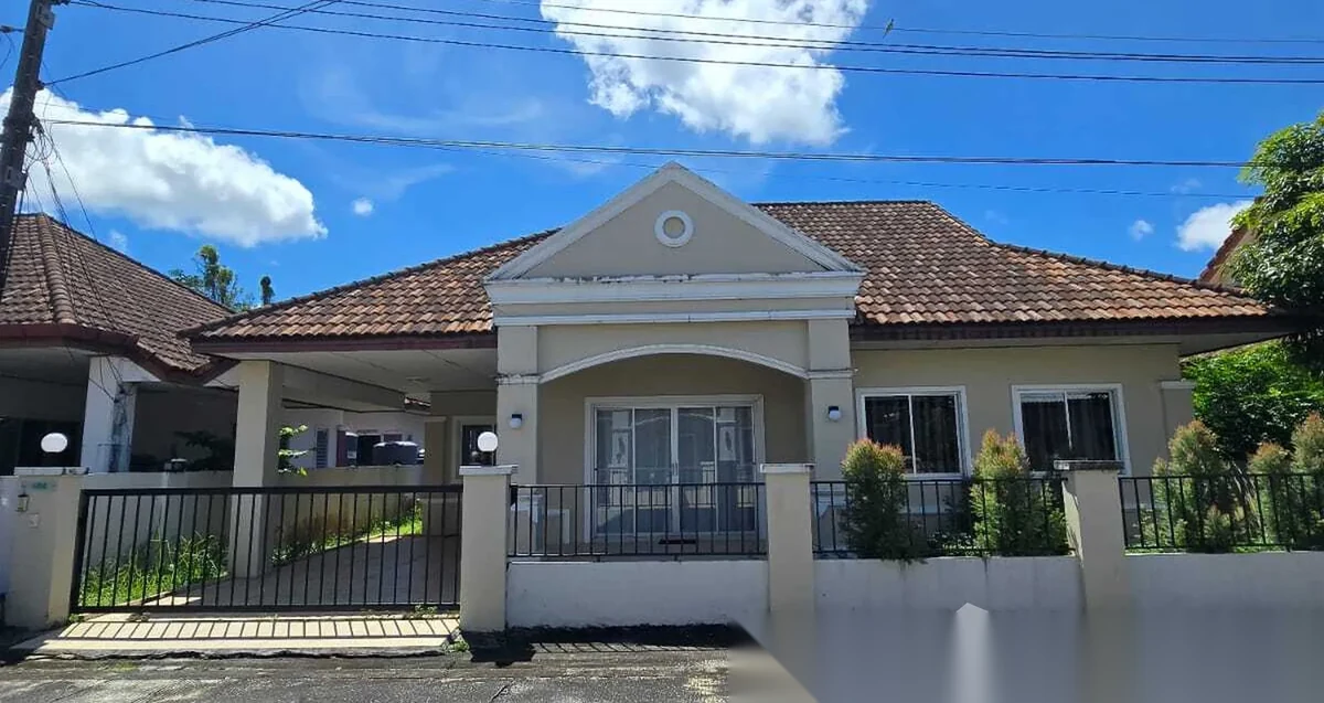 2 Bedroom House for rent at Phanason Park Ville 3 (Baan Lipon) complex · Si Sunthon