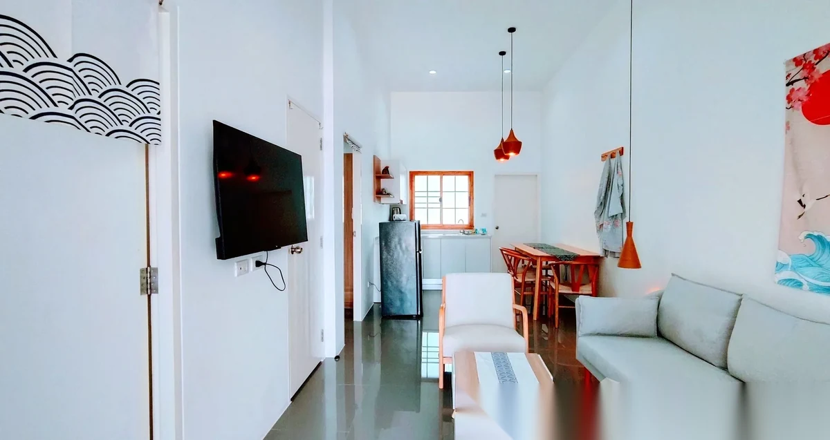 Таунхаус 2BR в комплексе Sunrise Garden · Теп Красаттри · Вид на бассейн
