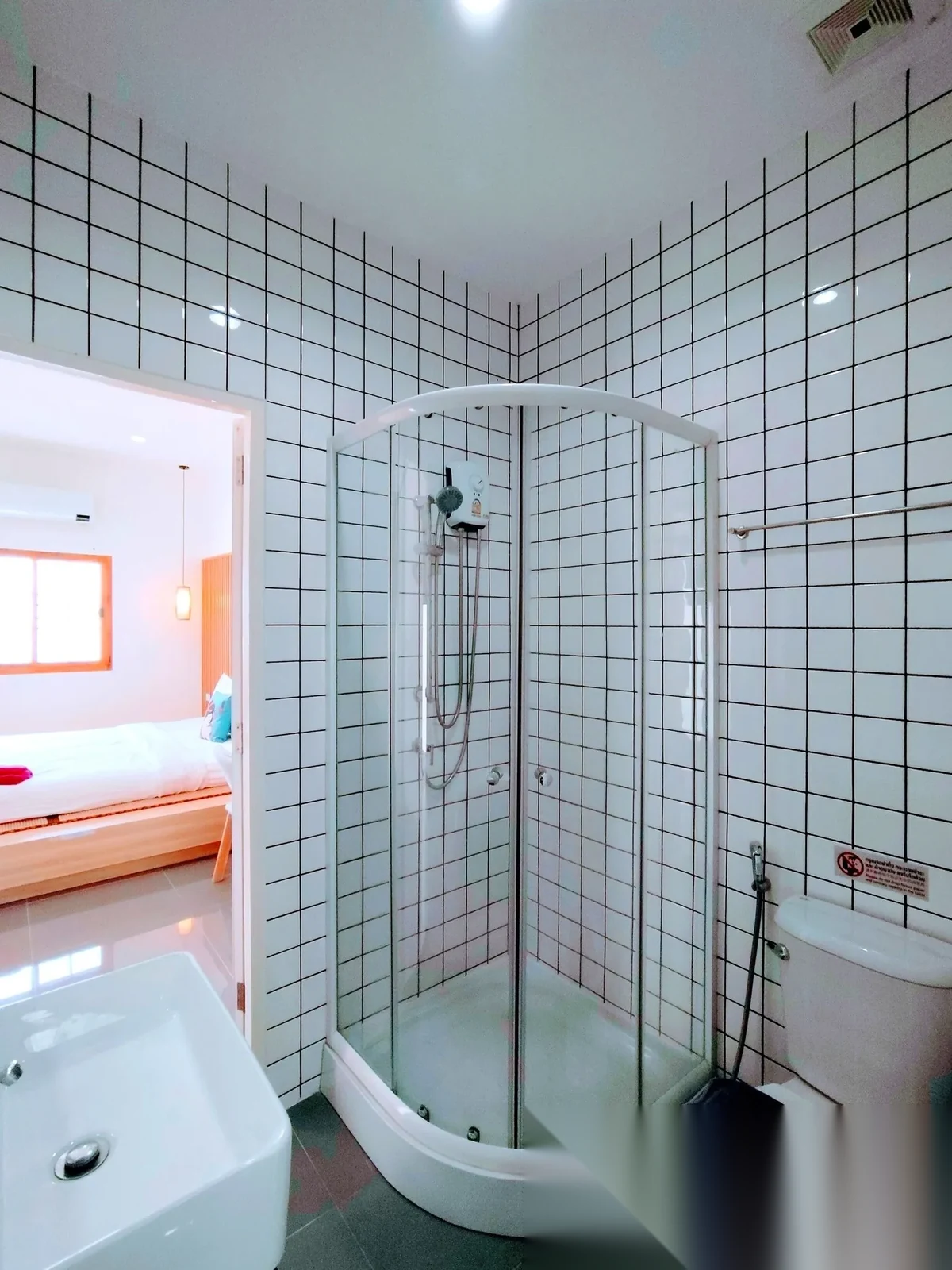 2 Bedroom Townhouse for rent at Sunrise Garden complex · Thep Krasattri · Pool View — photo 8