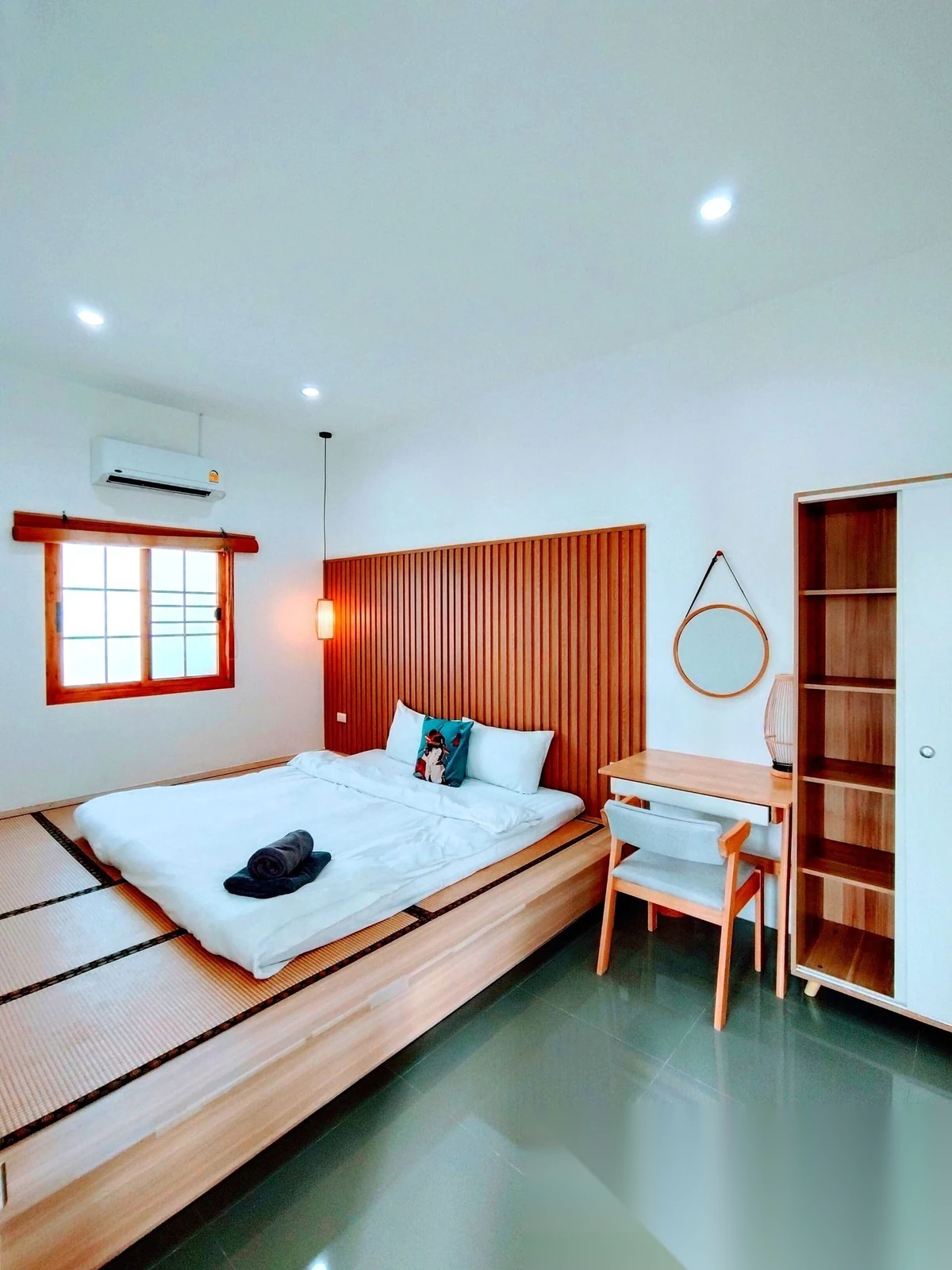 Таунхаус 2BR в комплексе Sunrise Garden · Теп Красаттри · Вид в сад — фото 3