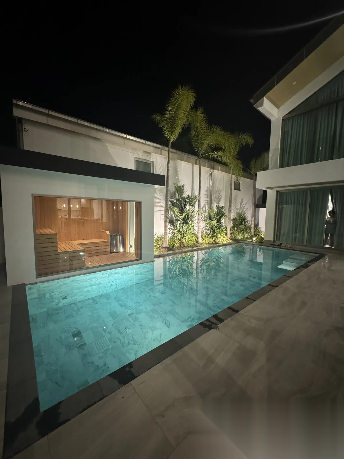3 Bedroom Villa for sale at Grand View Residence complex · Choeng Thale · Pool View — photo 9