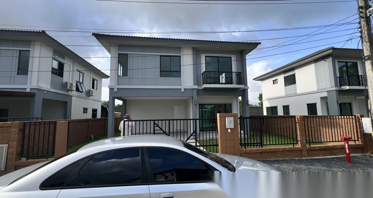 4 Bedroom House for rent at The Plant Thepkrasatti-Thalang complex · Thep Krasattri · Garden View — photo 2