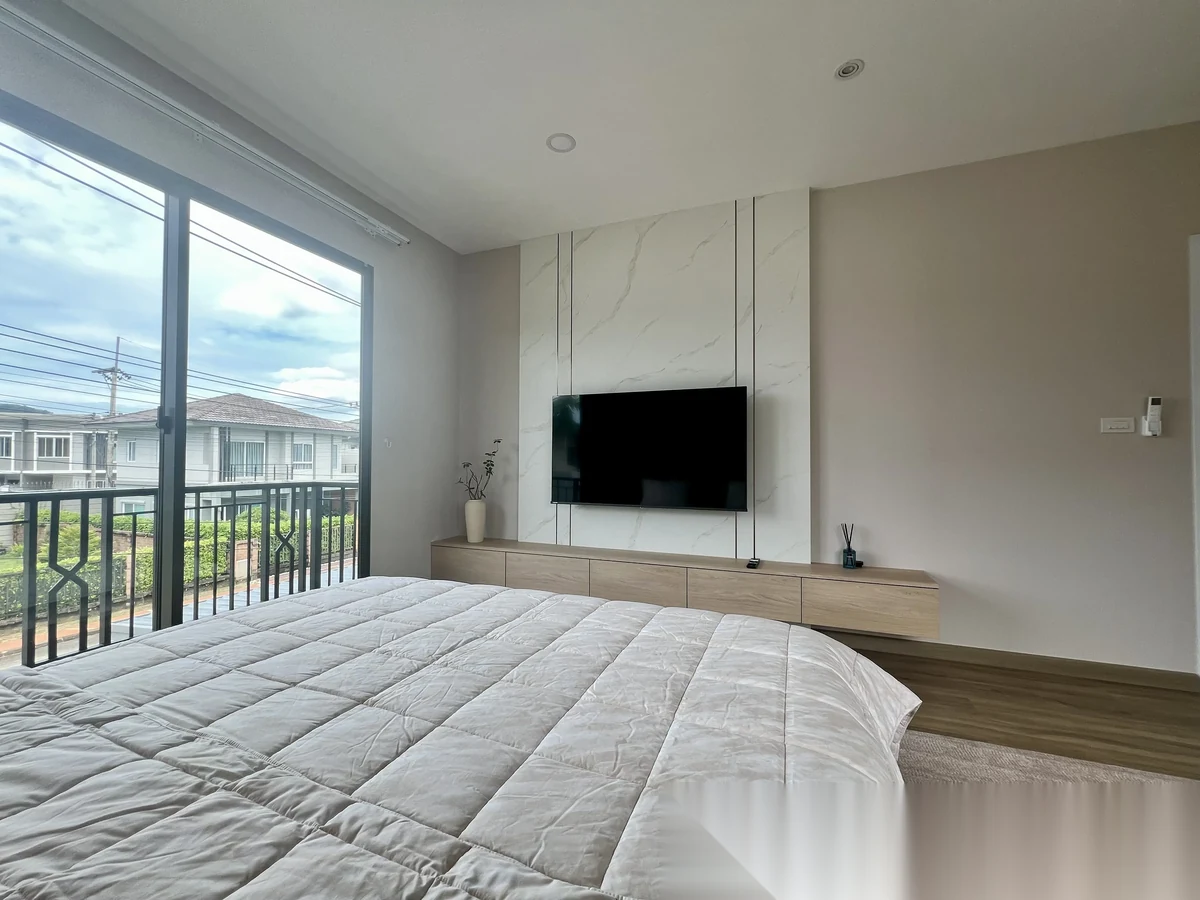 4 Bedroom House for rent at The Plant Thepkrasatti-Thalang complex · Thep Krasattri · Garden View — photo 6