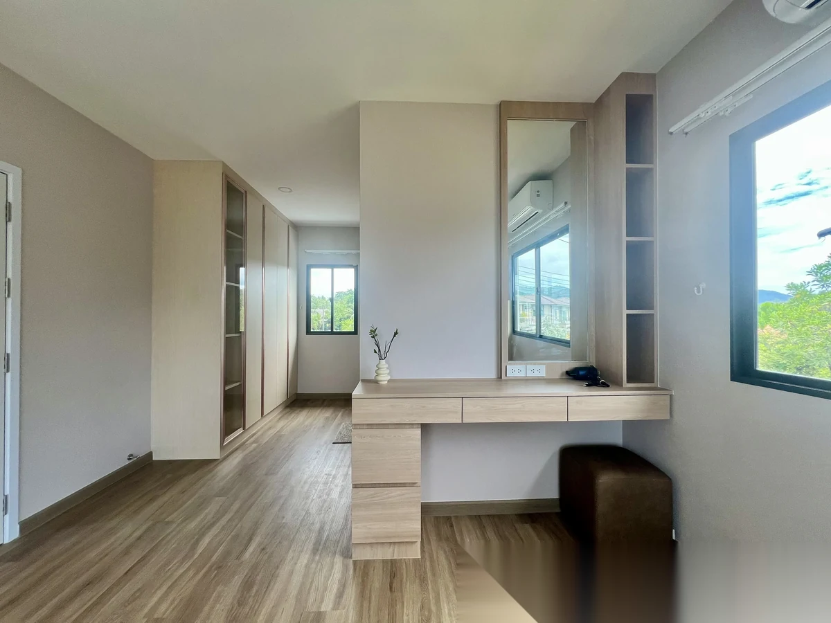 4 Bedroom House for rent at The Plant Thepkrasatti-Thalang complex · Thep Krasattri · Garden View — photo 10