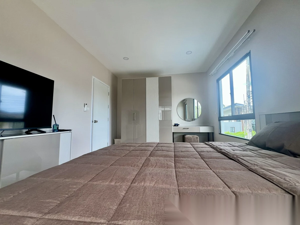 4 Bedroom House for rent at The Plant Thepkrasatti-Thalang complex · Thep Krasattri · Garden View — photo 12