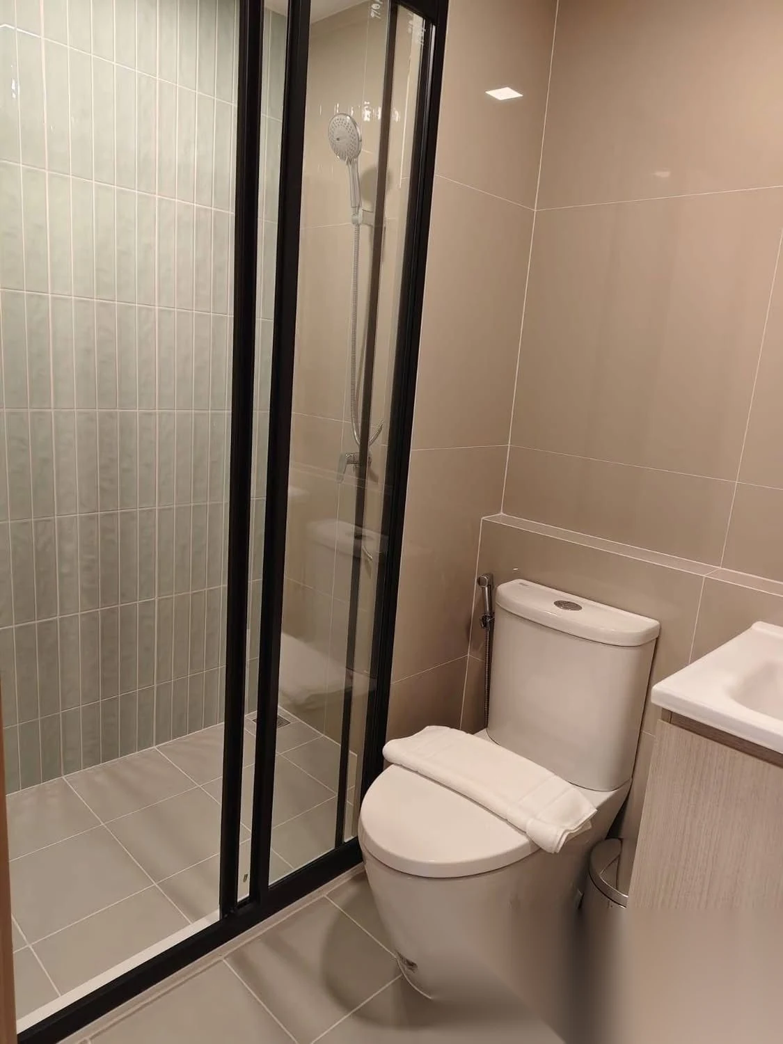 2 Bedroom Apartment for rent at THE BASE Bukit complex · Wichit · Garden View — photo 8