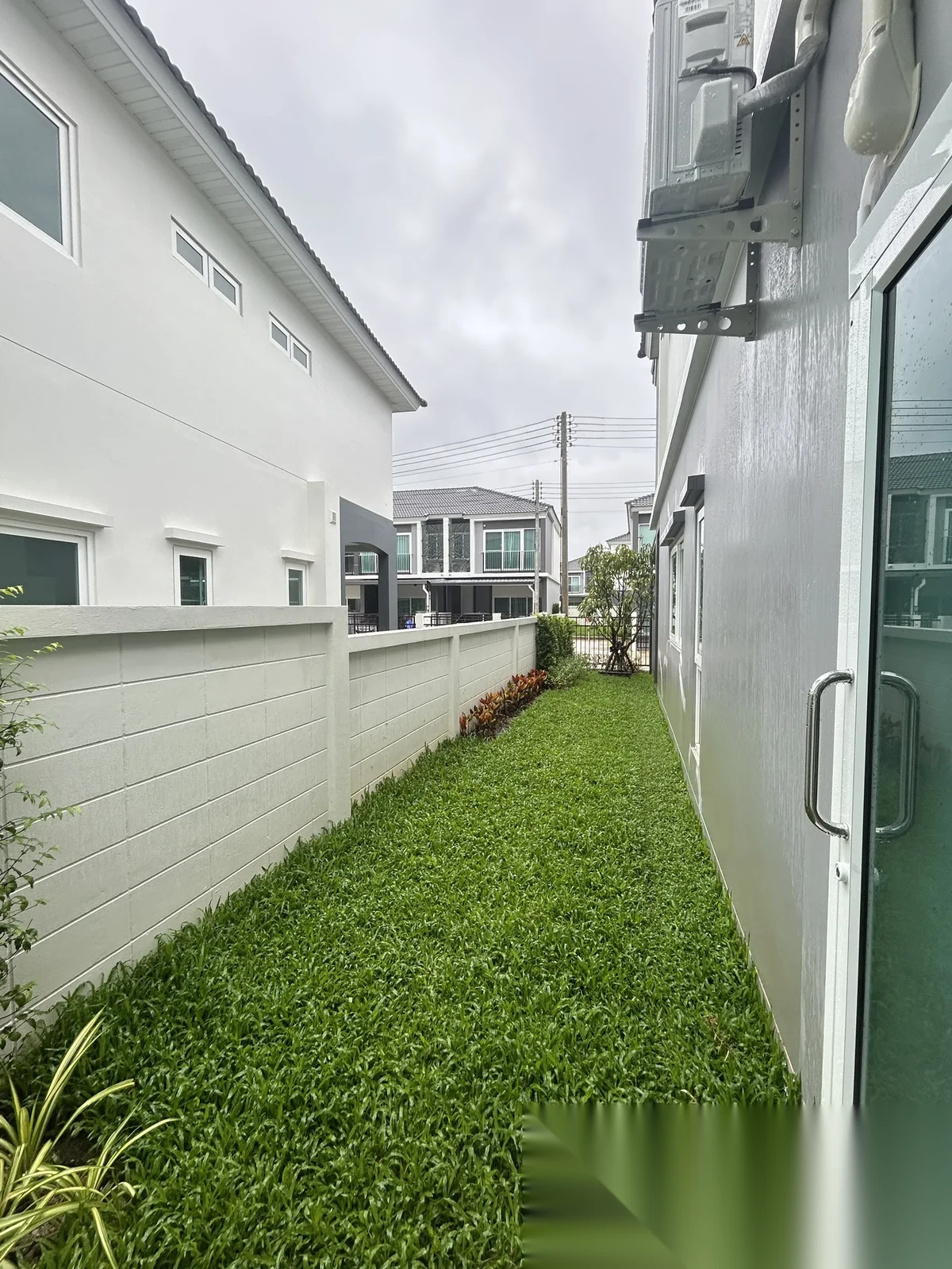 3 Bedroom House for rent at Supalai Primo Monument Phuket complex · Si Sunthon · Garden View — photo 5