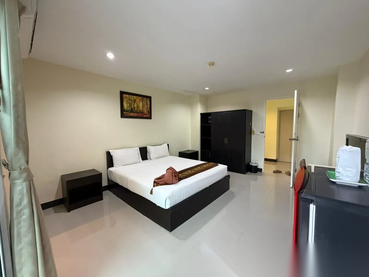 1 Bedroom Villa for rent at Santiphap Villa Hotel complex · Chalong · Pool Access — photo 2