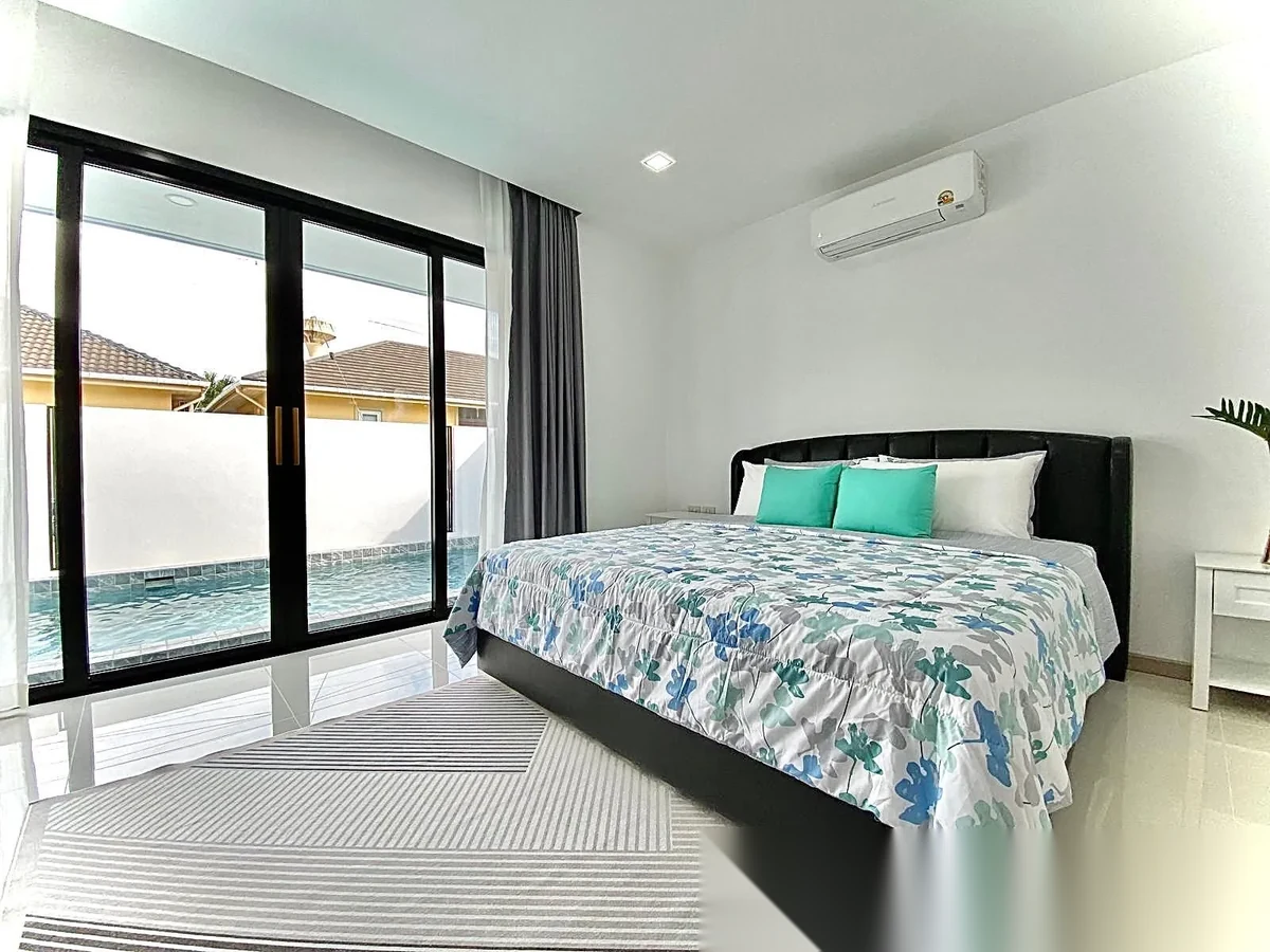 3 Bedroom Villa for rent at Ban Don Garden Home complex · Thep Krasattri · Pool View — photo 6