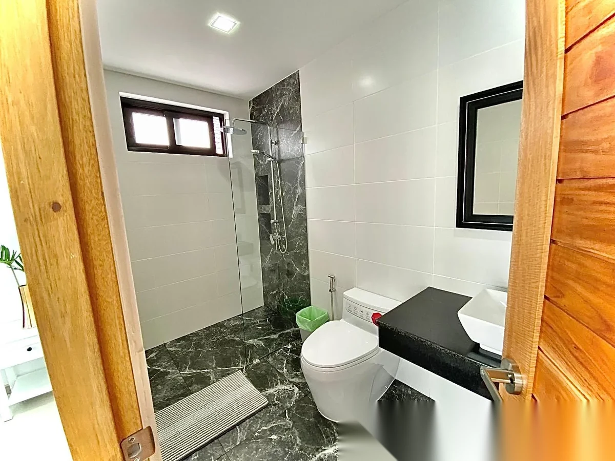 3 Bedroom Villa for rent at Ban Don Garden Home complex · Thep Krasattri · Pool View — photo 8